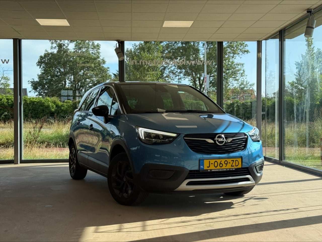 Opel Crossland X - 1.2 T. Ed. 2020 - AutoWereld.nl
