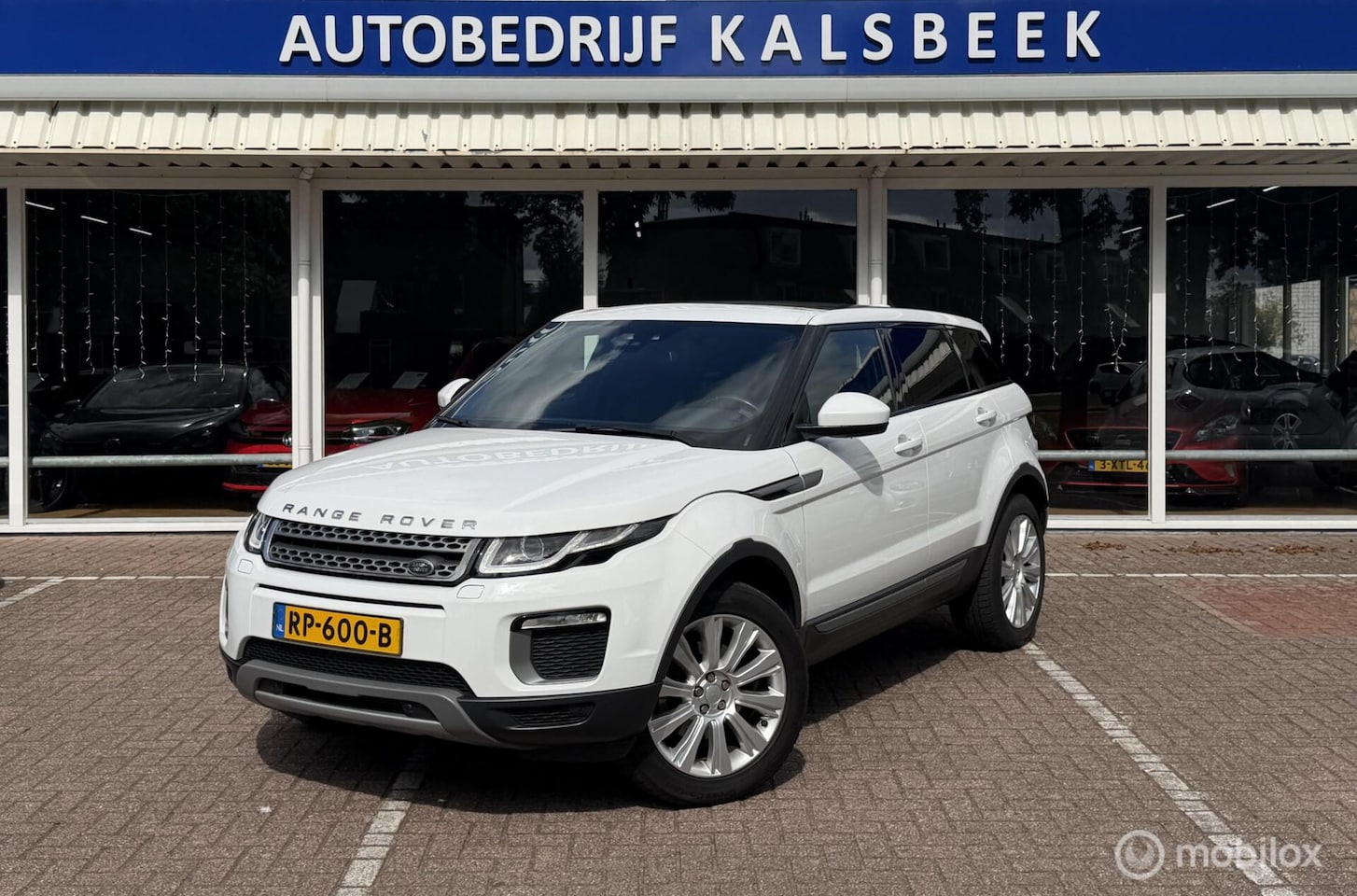 Land Rover Range Rover Evoque - 2.0 TD4 Urban Series SE|Automaat|122DKM|Camera| - AutoWereld.nl