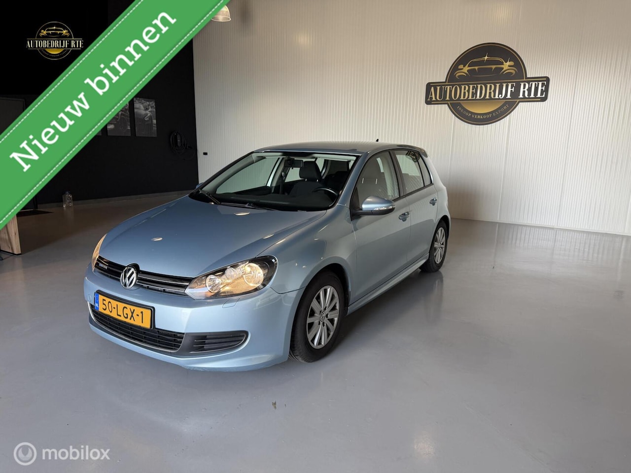 Volkswagen Golf - 1.6 TDI Highline BlueMotion Topstaat - AutoWereld.nl