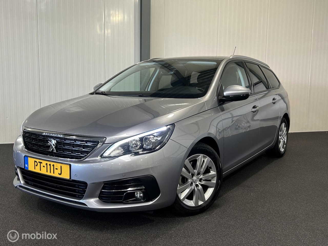 Peugeot 308 SW - 1.6 BlueHDI Blue Lease Executive 1.6 BlueHDI Blue Lease Executive - AutoWereld.nl