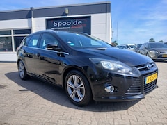 Ford Focus Wagon - 1.0 Titanium/Dealer onderhouden/Apk 09-'27
