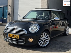 MINI 3-Deurs - 1.6 Cooper Chili/ 3drs/ 3e EIG/ dealeronderhouden/1jaar apk/ pano/ airco/ navi/ pdc/ volle