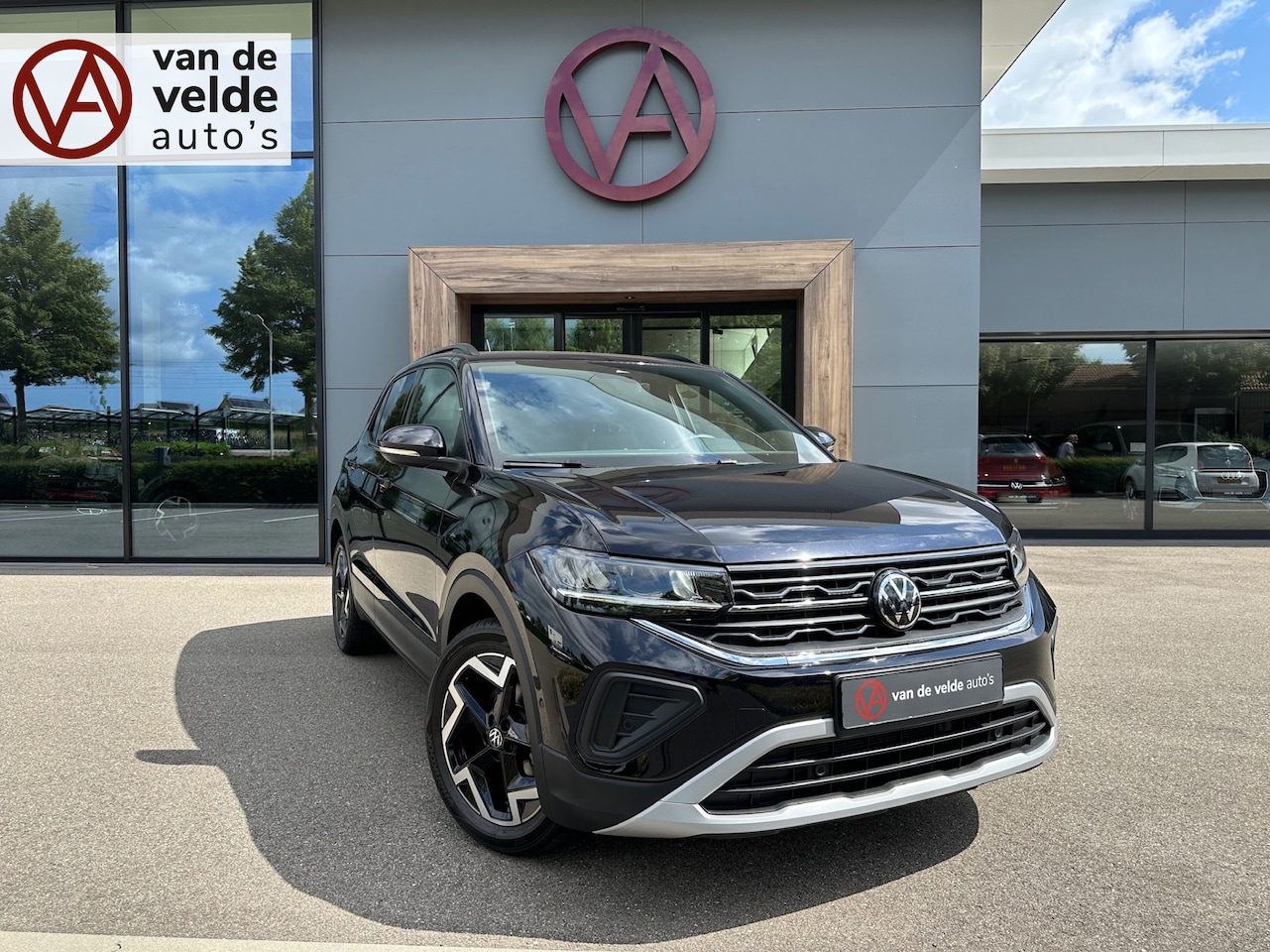 Volkswagen T-Cross - 1.0 TSI 115pk DSG GOAL | Trekhaak | 4-Season | Navi | Stoelverwarming | Dode hoek | Rijkla - AutoWereld.nl