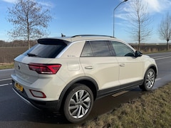 Volkswagen T-Roc - 2.0 TDI Goal uitvoering
