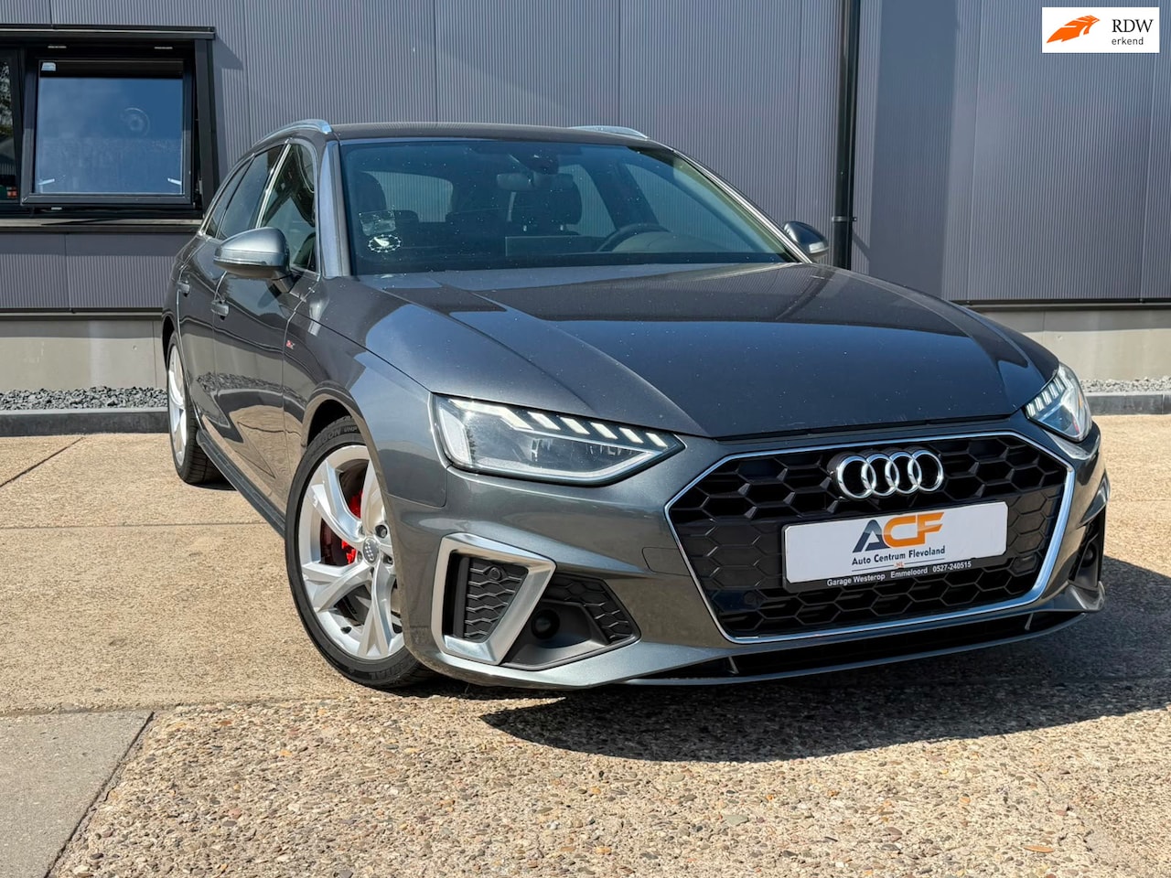 Audi A4 Avant - 40 TFSI S-Line 191 PK - AutoWereld.nl