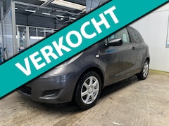 Toyota Yaris - 1.3 VVTi Comfort/ Airco/ Nieuw APK/ Mediascherm