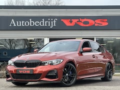 BMW 3-serie - 330i xDrive M-Sport | 259 pk | Camera | Trekhaak | Carbon spoiler