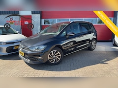 Volkswagen Golf Sportsvan - 1.0 TSI Join AUTOMAAT / NAVI / CARPLAY / STOELVERW / STUURVERW / CLIMA / PDC / BLUETOOTH /