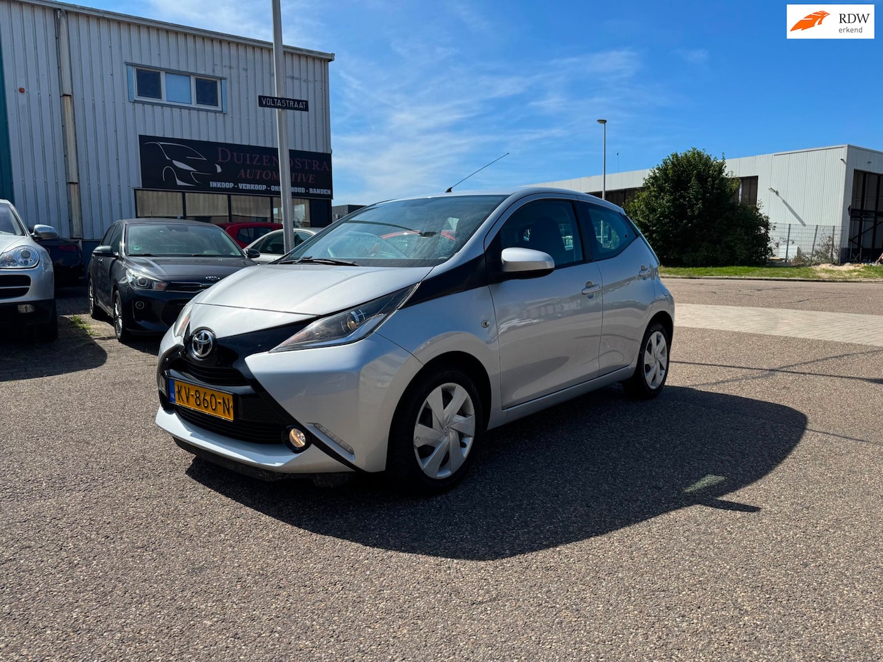 Toyota Aygo - 1.0 VVT-i x-play Automaat! 58.737Km! - AutoWereld.nl