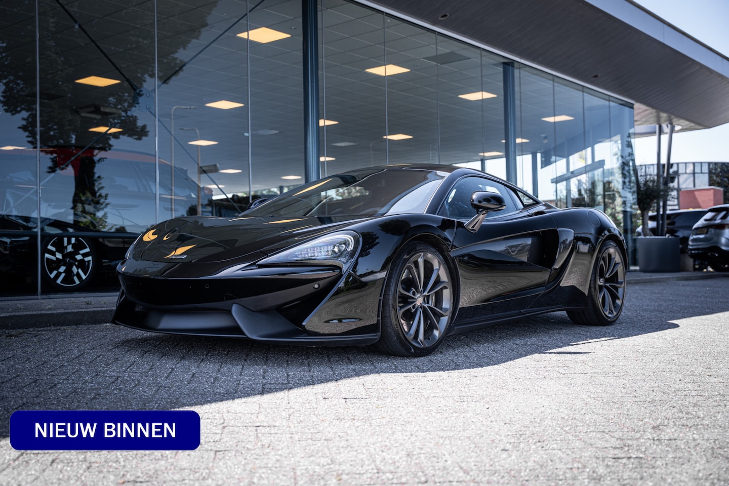 McLaren 540C - **Nose Lift ** Sportuitlaat ** Carbon ** Bowers & Wilkins ** **DEALER ONDERHOUDEN** - AutoWereld.nl