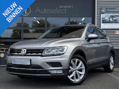 Volkswagen Tiguan - 2.0 TSI 4Motion Highline Navi | Trekhaak | 180PK