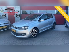 Volkswagen Polo - 1.0 BlueMotion CARPLAY / NAVI / AIRCO / BLUETOOTH / CRUISE / NL-AUTO