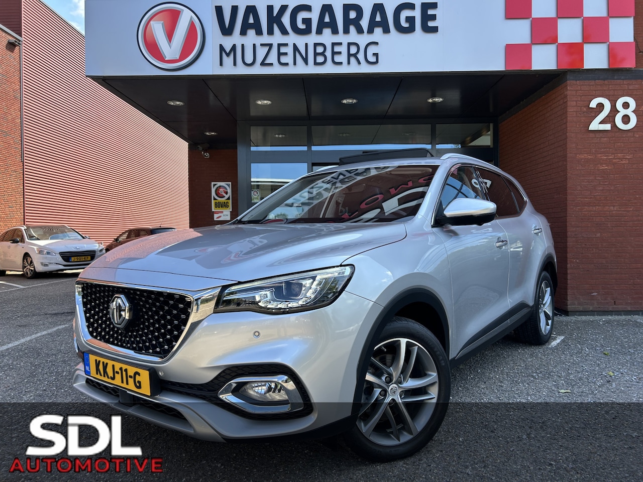 MG EHS - 1.5 TGDI Luxury // SCHUIF-KANTELDAK // 360 CAMERA // ADAPT. CRUISE // ELEK.STOELEN+KLEP // - AutoWereld.nl