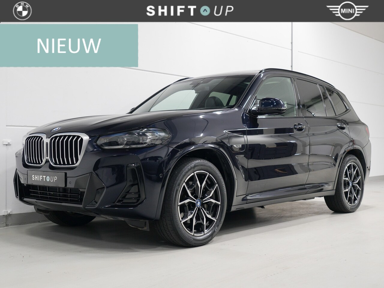 BMW X3 - xDrive30e M-Sport | Panoramadak | Elektr. Trekhaak - AutoWereld.nl