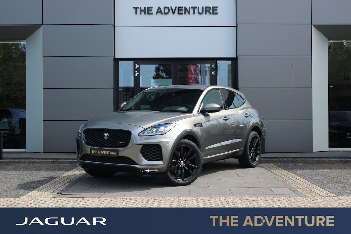 Jaguar E-Pace - 2.0 P200 AWD | Pano | Stoel+stuur verwarming | ACC - AutoWereld.nl