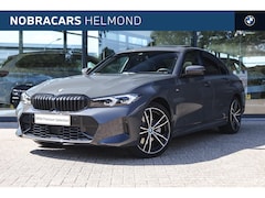BMW 3-serie - 330e M Sport Automaat / Schuif-kanteldak / Sportstoelen / Achteruitrijcamera / Active Crui