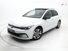Volkswagen Golf - 1.5 TSI Life Energy|Led|Navi|Panodak|Camera|Ambient Lighting