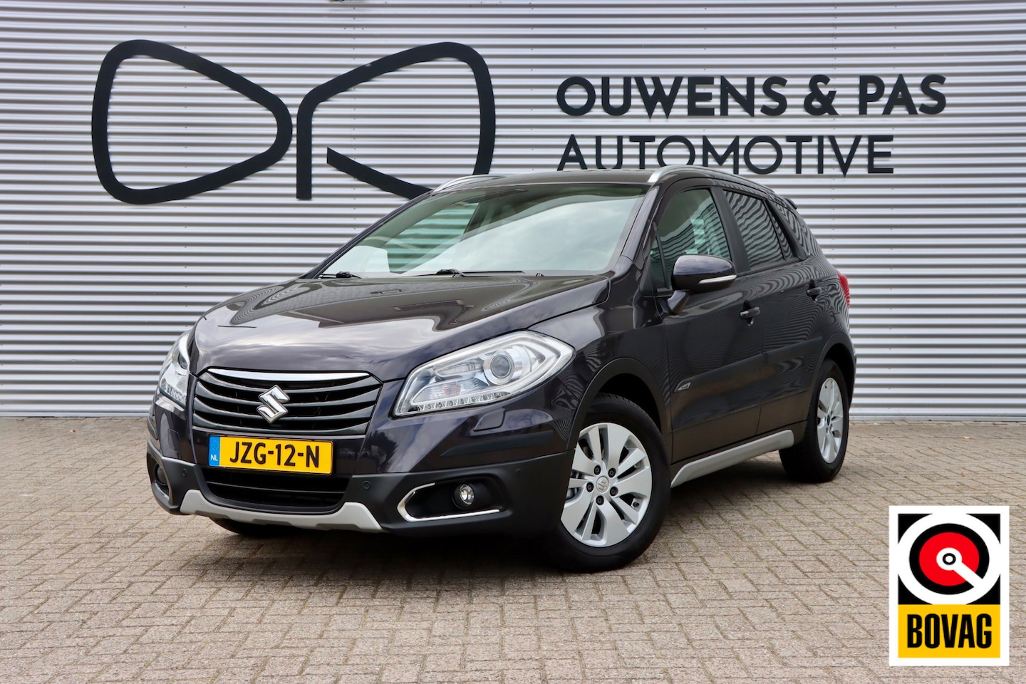 Suzuki SX4 S-Cross - 1.6 High Executive AllGrip |2e EIGENAAR | PANORAMA | CAMERA | LEER | CRUISE | TREKHAAK - AutoWereld.nl