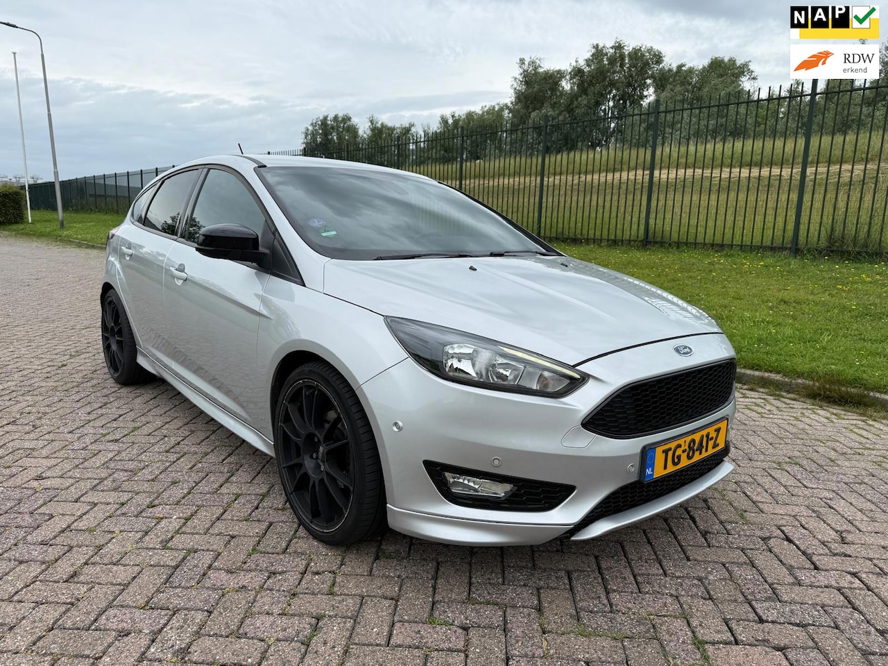 Ford Focus - 1.0 ST-Line 1.0 ST-Line - AutoWereld.nl