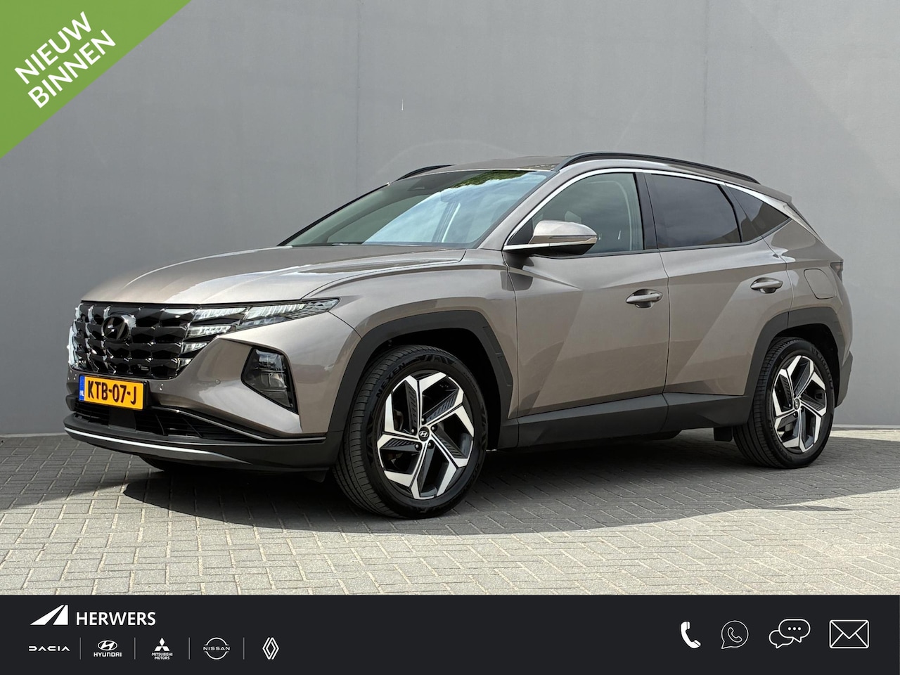 Hyundai Tucson - 1.6 T-GDI PHEV Comfort Smart 4WD / Navigatie / Camera / Apple Carplay/Android Auto / Stuur - AutoWereld.nl