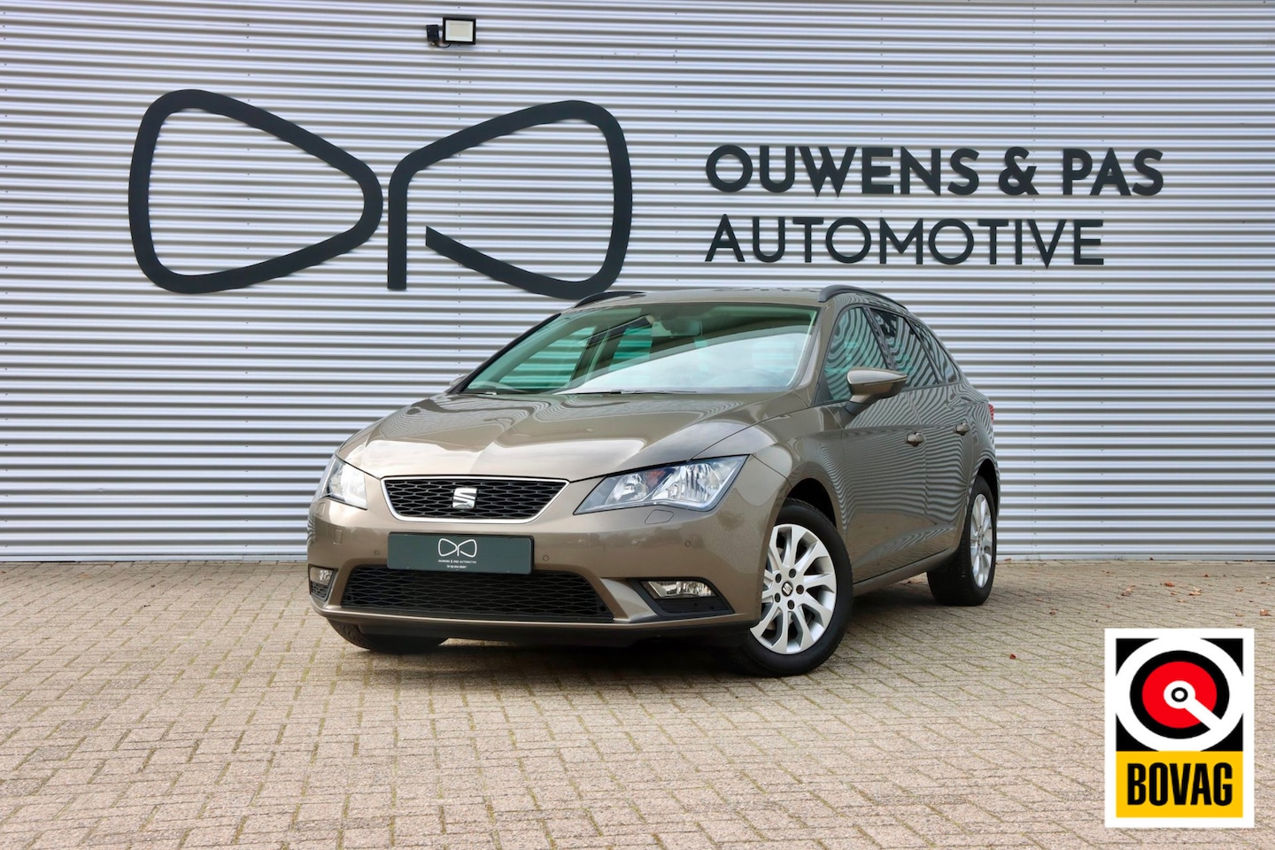 SEAT Leon ST - 1.2 TSI Style | NAVIGATIE | CRUISE CONTROL | STOELVERWARMING | DSG - AutoWereld.nl