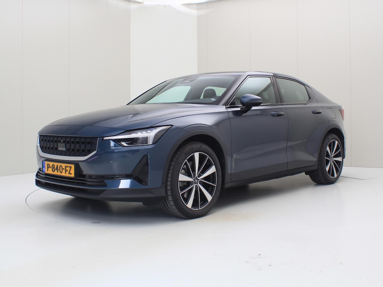 Polestar 2 - Standard Range Single Motor 63kWh 225pk 91.65% SoH [ 19 INCH+PANO+CARPLAY+STOELVERWARMING - AutoWereld.nl