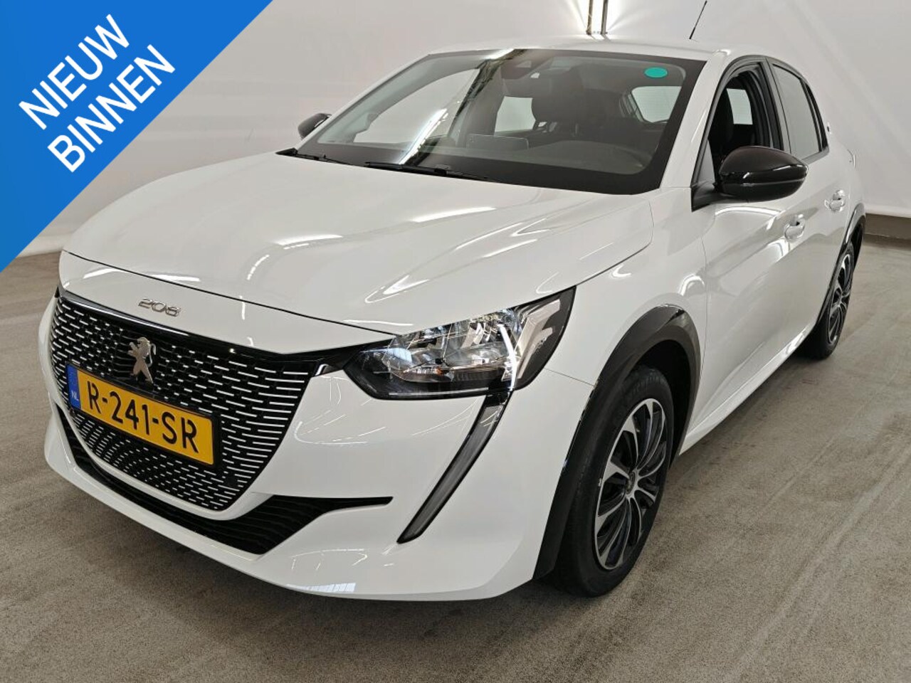 Peugeot e-208 - EV ACTIVE 50kWh (100% SOH) I AUTOMAAT I CLIMATE CONTROL I APPLE CARPLAY I CRUISE CONTROL - AutoWereld.nl