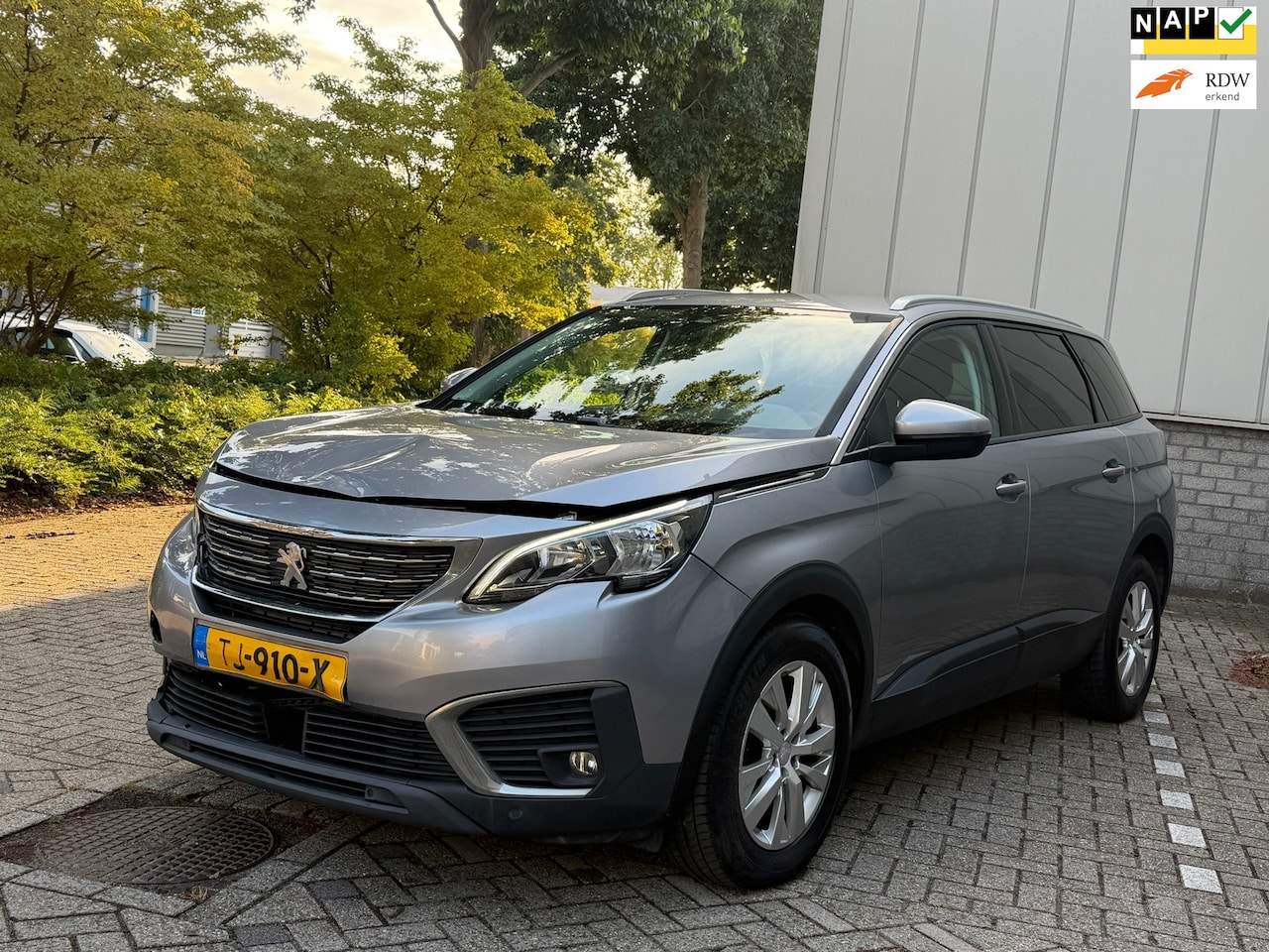 Peugeot 5008 - 1.2 Blue Lease Executive - AutoWereld.nl
