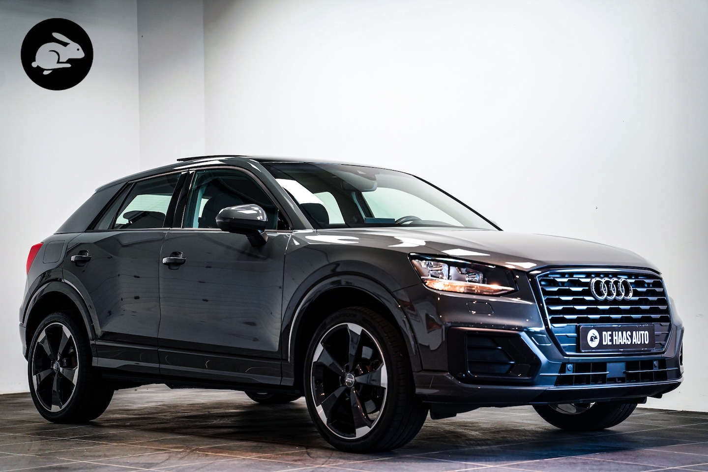 Audi Q2 - 35 TFSI|Pano dak|Nano grey|Trekhaak|Acc|19 inch - AutoWereld.nl