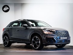 Audi Q2 - 35 TFSI 150pk|Pano dak|Nano grey|Trekhaak|Acc|19 inch