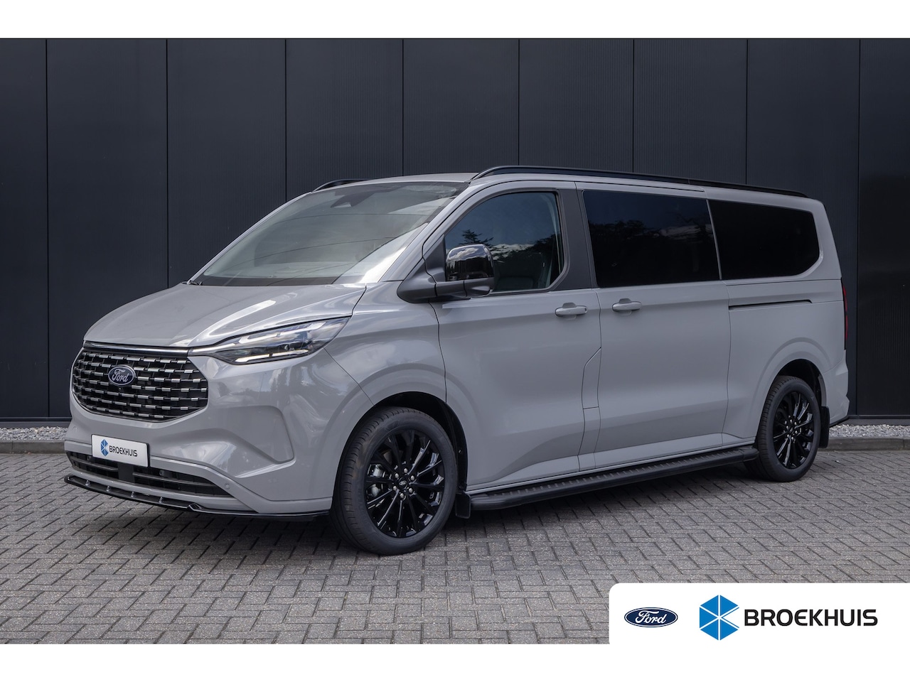 Ford Transit Custom Tourneo - 340 2.5 PHEV L2H1 Titanium X | BLACK EDITION | SPECIAL - AutoWereld.nl