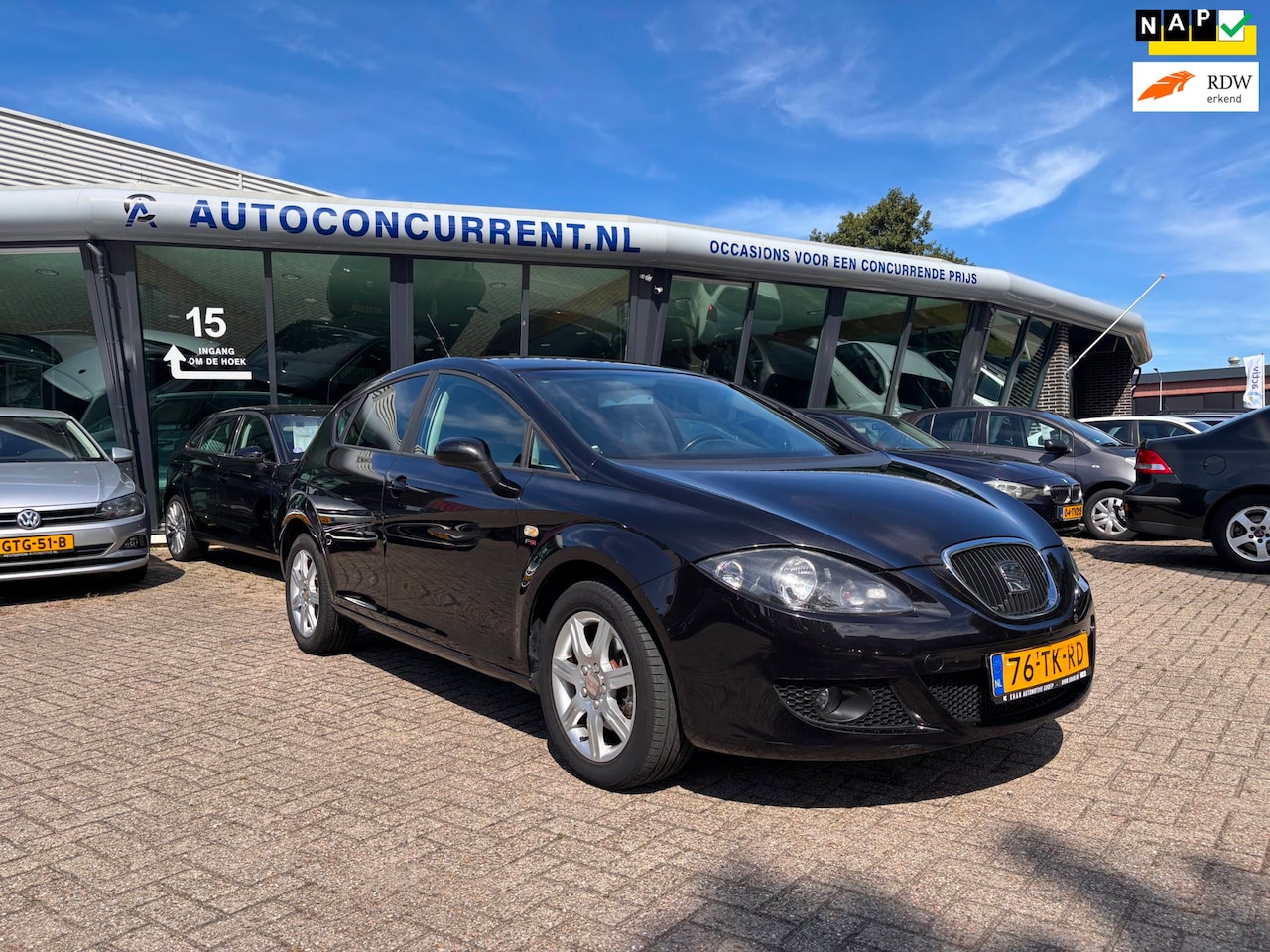 SEAT Leon - 2.0 FSI Businessline 2.0 FSI Businessline, Nieuwe APK, Inruil mogelijk. - AutoWereld.nl