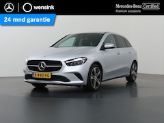 Mercedes-Benz B-klasse - 250 e Luxury Line | Trekhaak wegklapbaar | Dodehoekassistent | Getint glas |