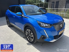 Peugeot 2008 - 1.2 100pk Allure Distrib Nw Apk Nw Led 3D C