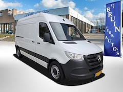 Mercedes-Benz Sprinter - Automaat 110Kw/150Pk Airco Navi Achteruitrijcamera Achteropstap Cruisecontrol Stoelverwarm