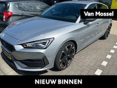 CUPRA Leon - 1.4 e-Hybrid VZ Business | Trekhaak | Camera | Apple Carplay/Android Auto