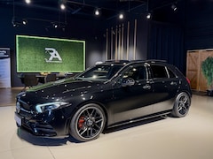 Mercedes-Benz A-klasse - A200 AMG Pano|Camera|Memory|Sfeer|Night Zwart