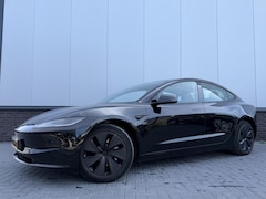 Tesla Model 3 - RWD 60 kWh