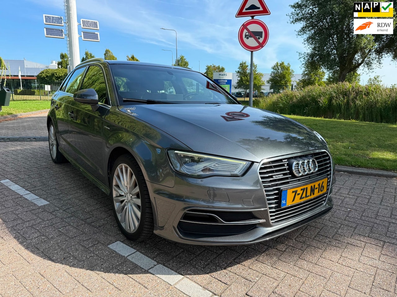 Audi A3 Sportback - 1.4 e-tron PHEV Ambition Pro Line plus 1.4 e-tron PHEV Ambition Pro Line plus - AutoWereld.nl