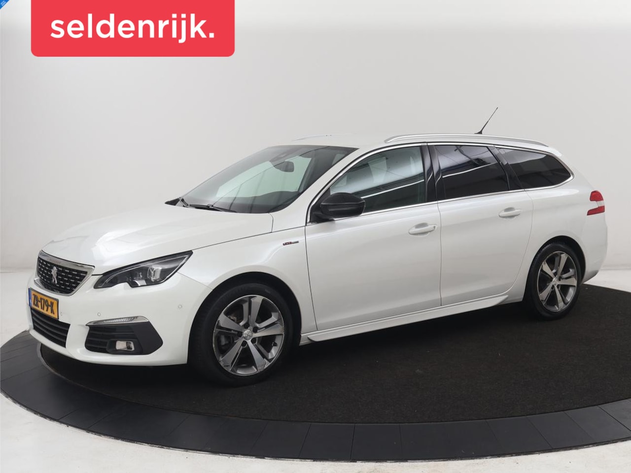 Peugeot 308 SW - 1.2 PureTech GT-line | Half leder | Cruise control | Carplay | Navigatie | Camera | Park a - AutoWereld.nl
