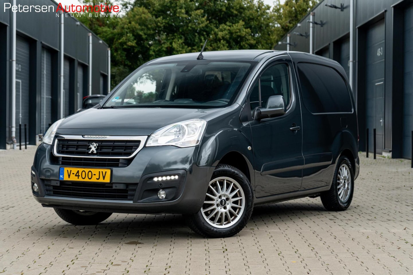 Peugeot Partner - bestel 120 1.6 BlueHDi 100 L1 Premium Pack S&S - AutoWereld.nl