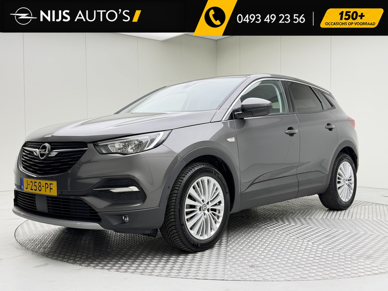 Opel Grandland X - 1.2 Turbo Innovation | Afn. trekhaak | Pdc v/a + camera | Navigatie | Carplay | Stoel+stuu - AutoWereld.nl