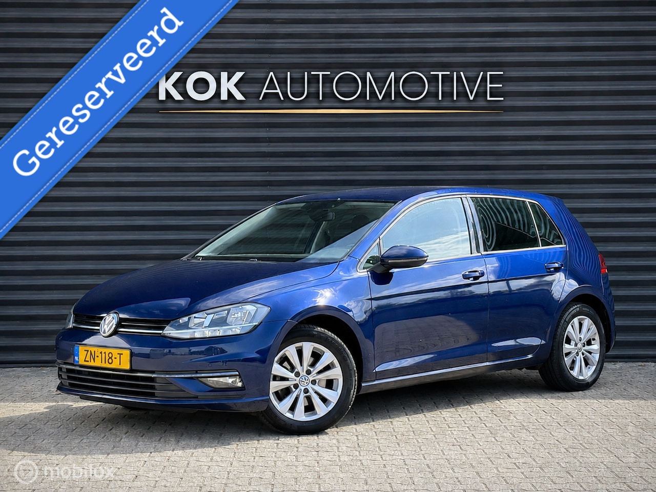 Volkswagen Golf - 1.6 TDI Comfortline Business|Camera|ACC|DSG| - AutoWereld.nl