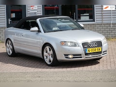 Audi A4 Cabriolet - 3.2 FSI BOSE S-LINE