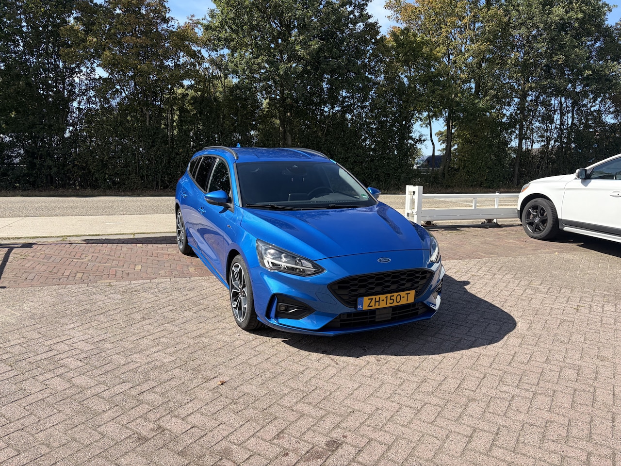Ford Focus Wagon - 1.0 EcoBoost ST Line Business B&O LED STOELVERWARMING - AutoWereld.nl