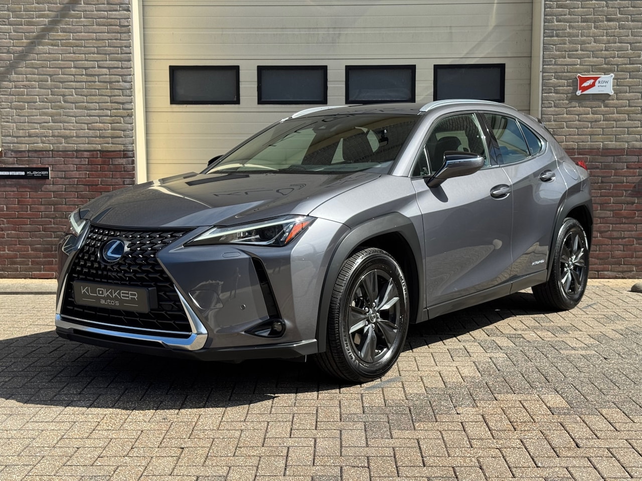 Lexus UX - 250h Business Line Dealer ondh.|2E EIG|ORIG NL|Line assist|Dodehoek detectie - AutoWereld.nl