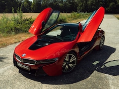 BMW i8 - Protonic Red Edition