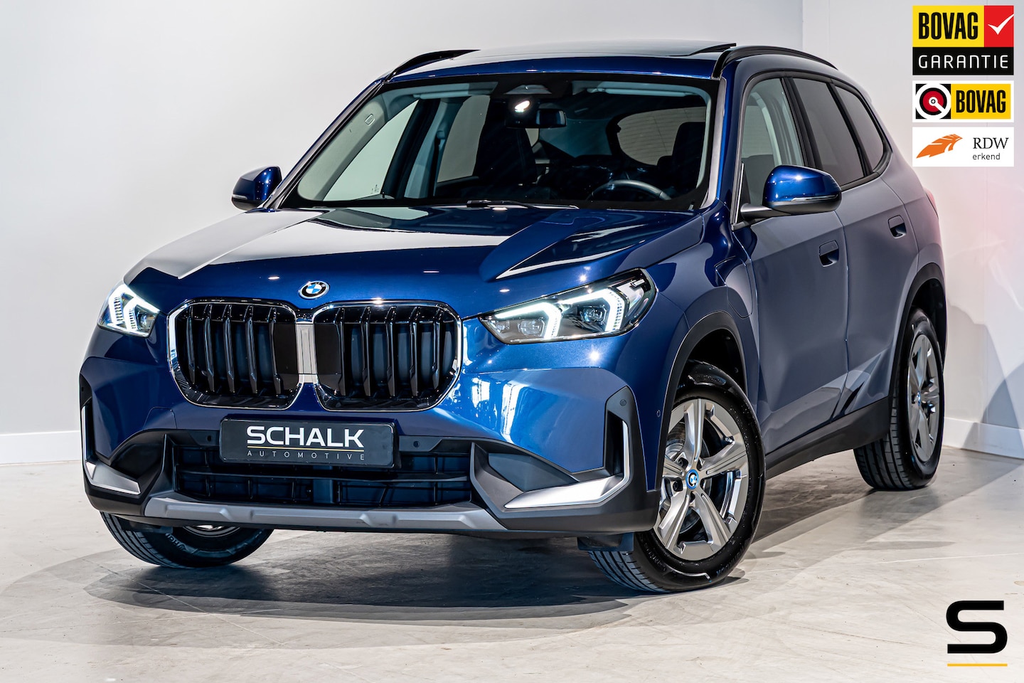 BMW X1 - XDrive25e|Pano|Acc+|Camera|Dealer onderhouden|NEW Mod - AutoWereld.nl