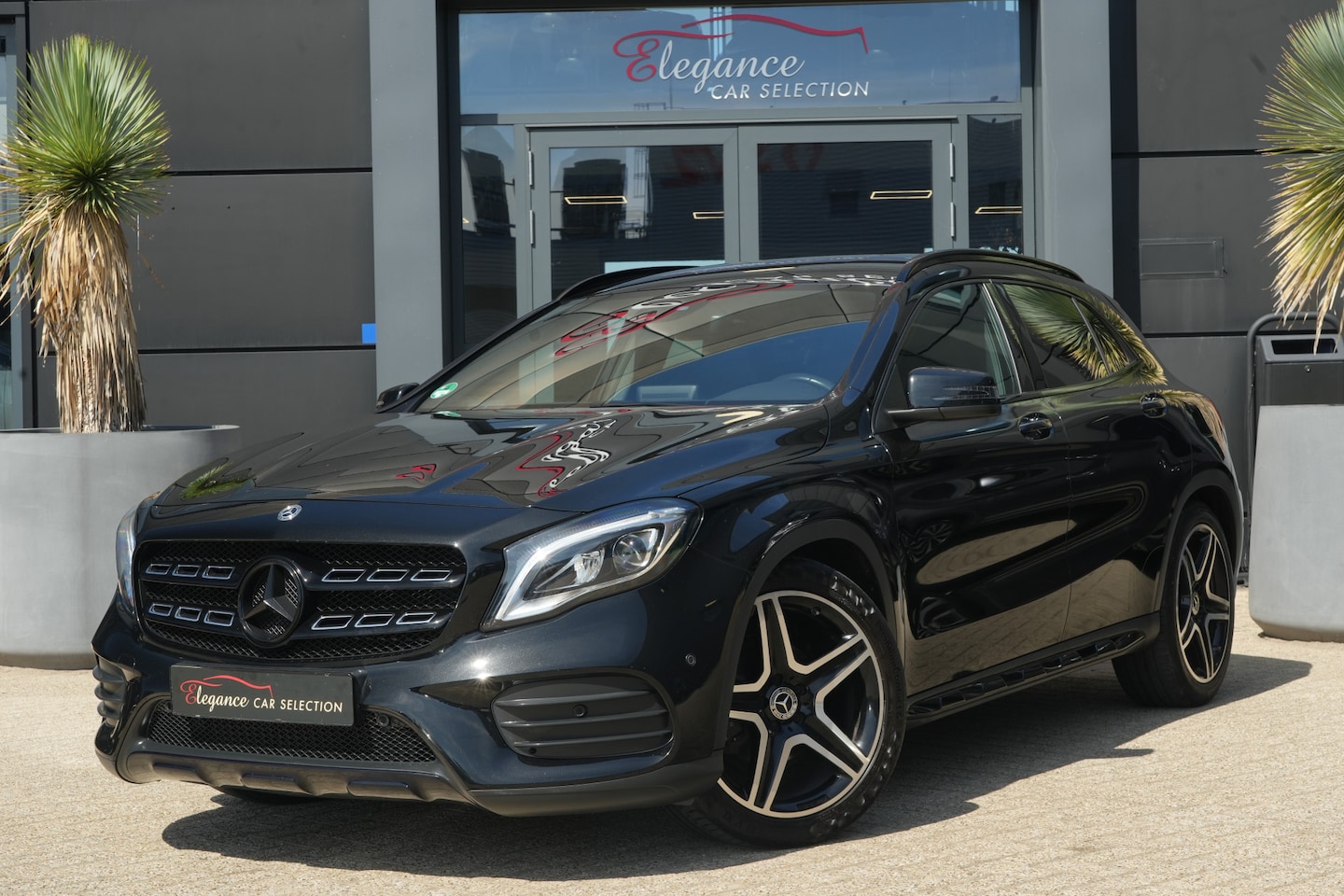 Mercedes-Benz GLA-Klasse - 180 Business Solution AMG Limited 180 Business Solution AMG Limited - AutoWereld.nl