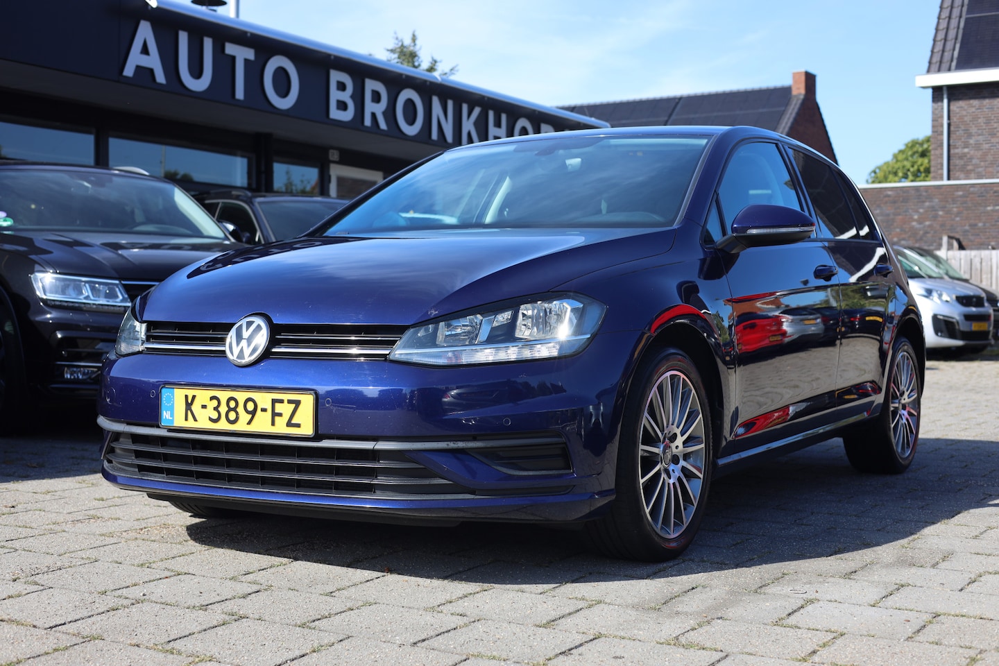 Volkswagen Golf - 1.0 TSI COMFORTLINE | NAVI | CARPLAY | CAMERA - AutoWereld.nl